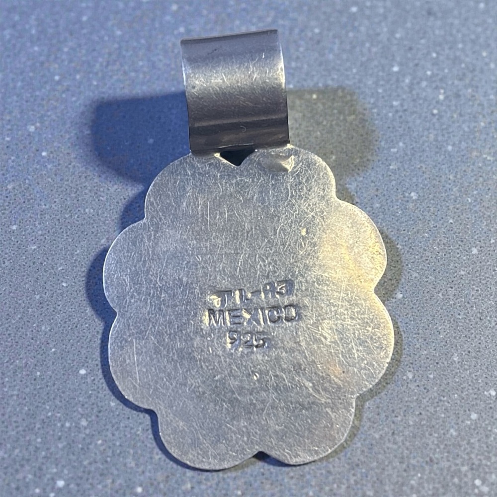 Taxco Green Stone Pendant - Picture 2 of 4